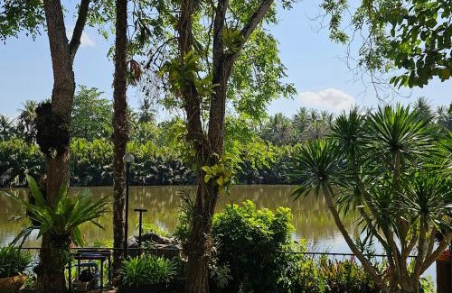 Makham Tia House | Wooden house & birdsong