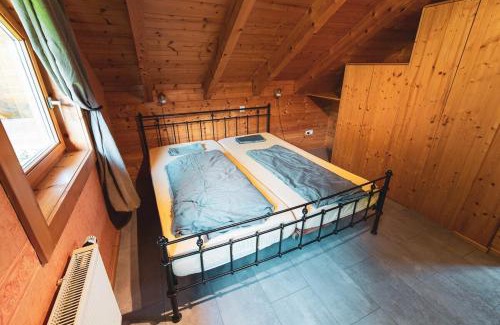 Nassau House | Wooden house in nature sleeps up to 12