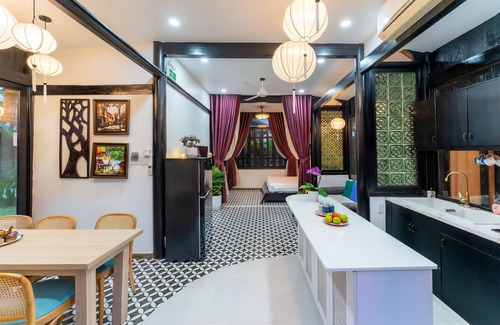Hoi An Condo | Wooden Rosie Villa 2