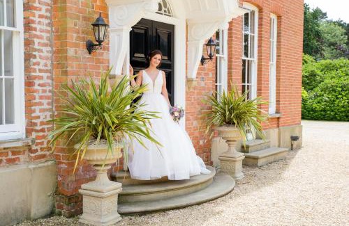 Woodhall Spa House | Woodhall Spa Manor - Stylish Secret Escape