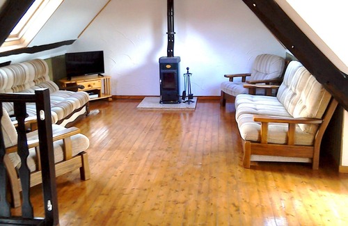 Masserac Cottage | Woodland View Barn, South Brittany Cottage, free bikes, WiFi, near village.