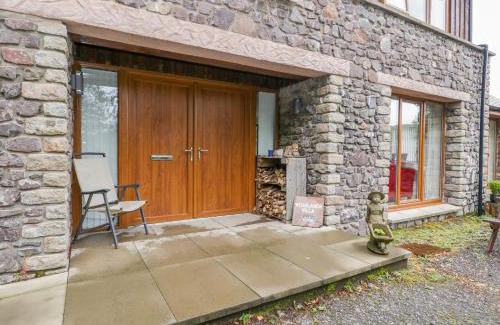 Oban House | Woodland Villa
