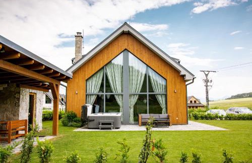 Valca Cabin | Woodpark Valčianska dolina