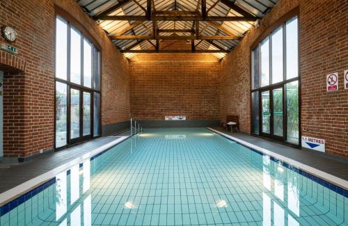 Sculthorpe House | Woodpecker