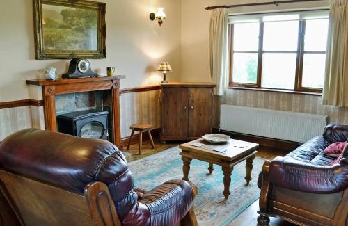 Evershot House | Woods Cottage