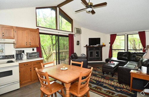 The Woods House | Woods Song - Hot Tub | Fireplace | Golf | Pool Pass | Woods Resort | Grill