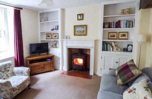 Potter Brompton House | Woodside Cottage