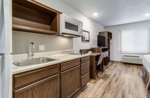 Harrisburg Hotel | WoodSpring Suites Harrisburg Linglestown