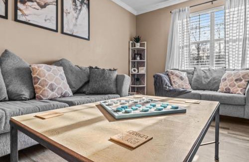Athens House | Woodstone Retreat Condo right next to UGA golf course!