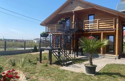 Costinesti House | Woodvillage on the Blacksea