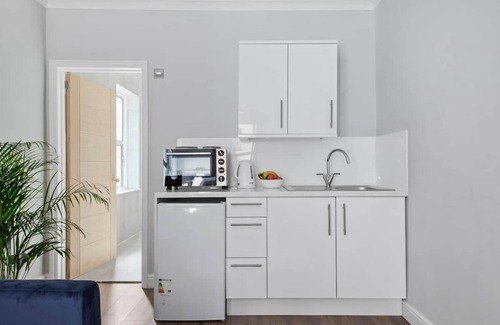 Glyndon Apartment | Woolwich, London 🏡 Lovely Studio Apartment