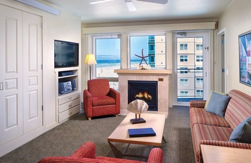 Seaside Resort | Worldmark Seaside, Beachfront Resort! (Add Nights 5, 6 &7 only $50 each)