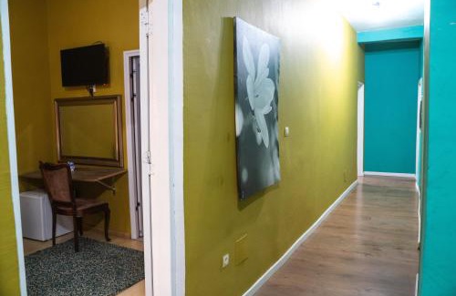 Conakry House | Woro Ladia