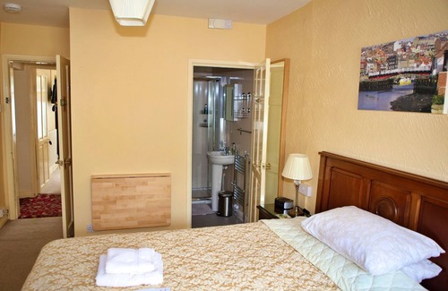 Wortley House | Wortley Cottage Guest House