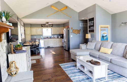 Camdenton House | WOW! Amazing location, lakefront for family & friends, quiet cove & fire pit!