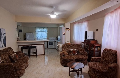 San Juan Apartment | WOWnCharming 1-bedroom apartment in San Juan with WiFi, AC