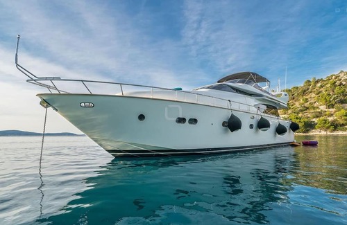 La Maddalena Boat Rental | Wunderbares Loft auf dem Meer - Yacht Angelo Blu