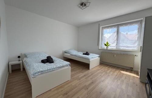 Biberbach Apartment | WundP Living Wohnung mit Terrasse Parkplatz