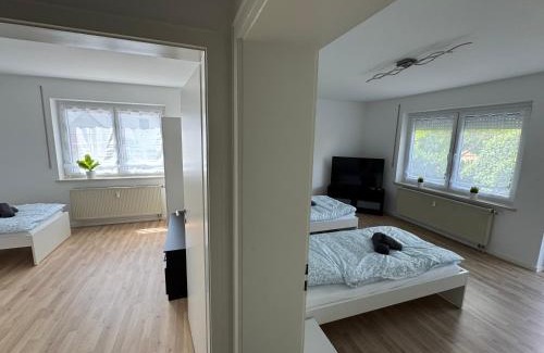Biberbach Apartment | WundP Living Wohnung mit Terrasse Parkplatz