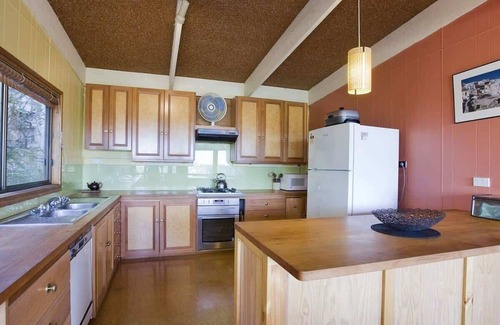 Fairhaven House | Wybellenna Haven I Ocean Views I Walk to beach