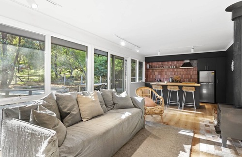Fairhaven House | Wybellenna Magic I Second Living I Walk to beach
