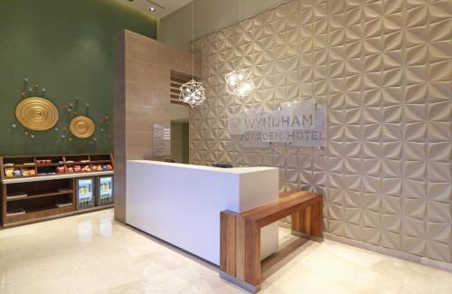 Monterrey Hotel | Wyndham Garden Monterrey Valle Real