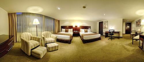 La Carolina Hotel | Wyndham Garden Quito