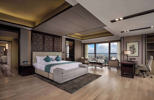 Dianbai District Hotel | Wyndham Grand Maoming