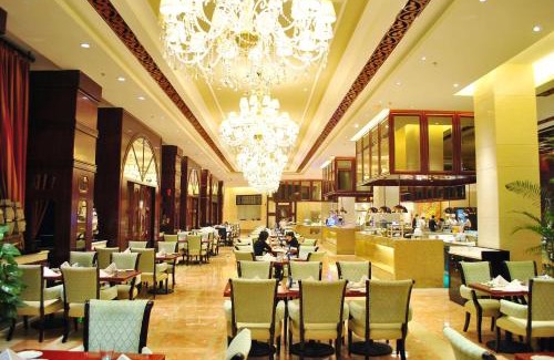 Pixian Hotel | Wyndham Grand Plaza Royale Palace Chengdu