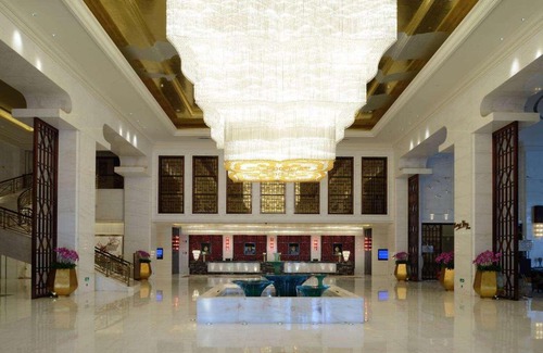 Xishan Hotel | Wyndham Grand Plaza Royale Colorful Yunnan