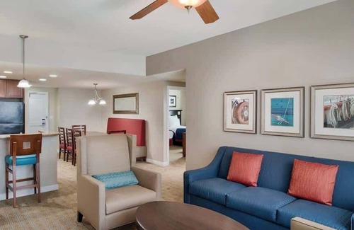 National Harbor Condo | Wyndham National Harbor | 1BR/1BA King Bed Suite