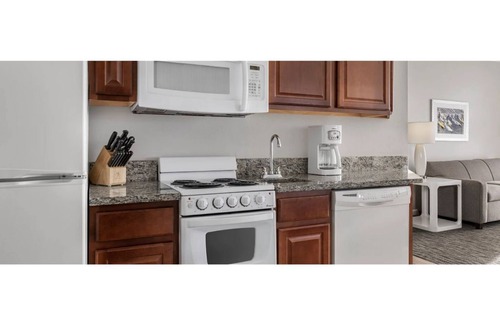 Seabreeze Historic District Condo | Wyndham Ocean Walk. 2 BR DELUXE-Spacious! GREAT Amenities! Lazy River/4 pools!