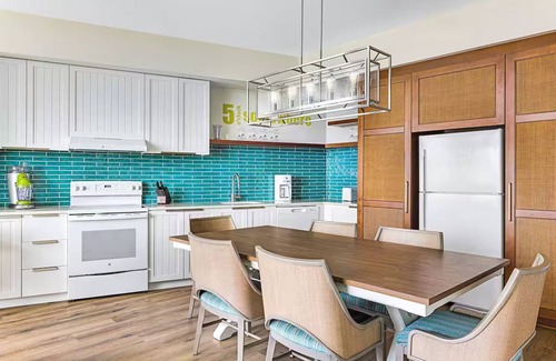 Castleberry Hill Condo | Wyndham Vacation Resort Downtown ATL walking distance to MercedesBenz Stadium