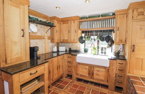 Bewdley Cottage | WYRE COURT COTTAGE, romantic, character holiday cottage in Bewdley
