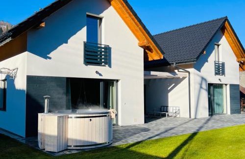 Szczyrk Apartment | Wyskocz w góry - domek z balią ogrodową