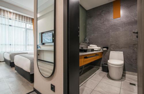 Xishan Hotel | Xiyueliang Hotel Kunming South Asian Style First City Branch