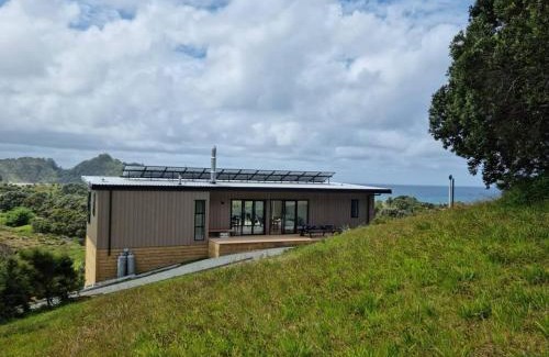 Tryphena House | XSPOT Medlands Beach House - Ocean views - Short stroll to the beach