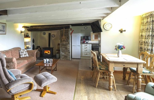 Cilgerran Cottage | Y Bwthyn, Cardigan - Two Bedroom Cottage, Sleeps 4