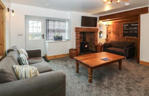 Cwmtirmynach House | Y Cigydd