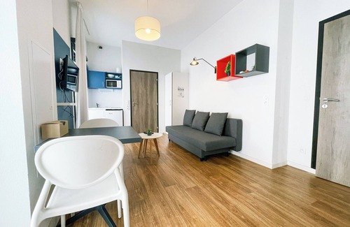 Quartier Hyper-Centre Apartment | #Y7 | La Résidence 🌆|Studio Caserne de Bonne | Private residence