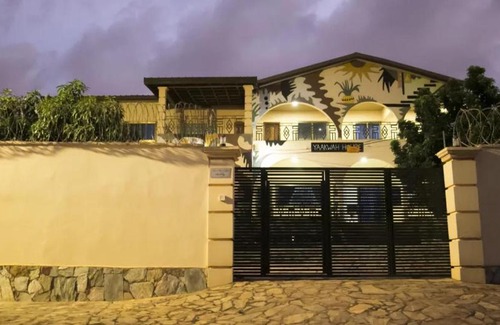 Kwabenyan House | Yaakwah Lodge