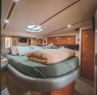 La Rochelle City Centre Boat Rental | Yacht La Rochelle, 5 pers, 2 sdb