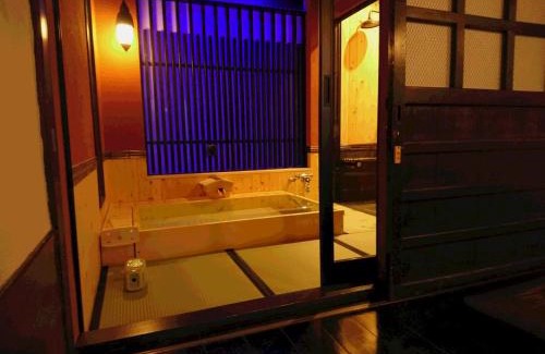 Sakyo Ward House | Yadoya