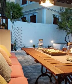 Symi House | Yalitzi