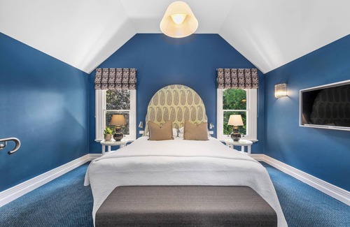 Orange Hotel | Yallungah Boutique Hotel by Travellers