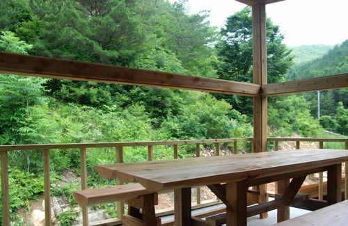 Sutong House | Yanggaksan Pension