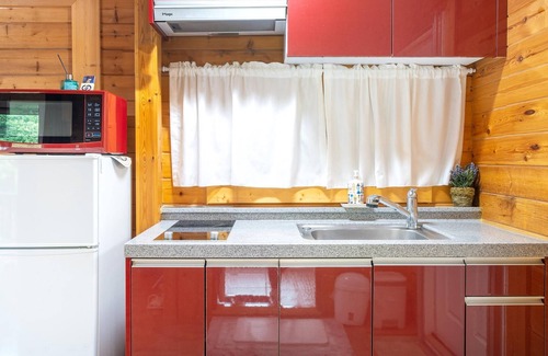Yongmun House | Yangpyeong Isobiyagi Spa Pension