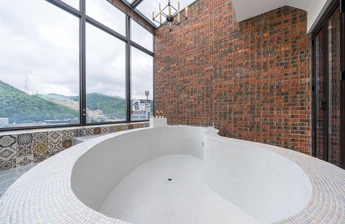 Yangsan Hotel | Yangsan Pyeongsan Den Bastar Hotel