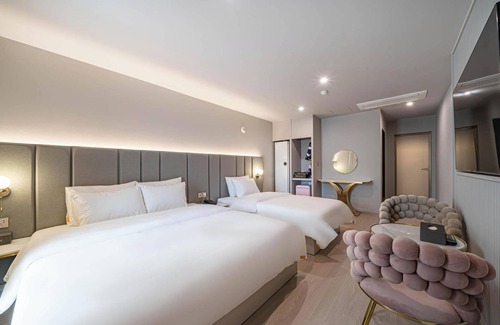 Yangsan Hotel | Yangsan Seoksan Denbasta Hotel