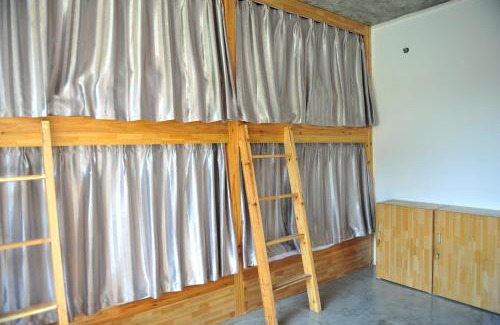 Yangshuo Hostel | Yangshuo Sudder Street Guesthouse